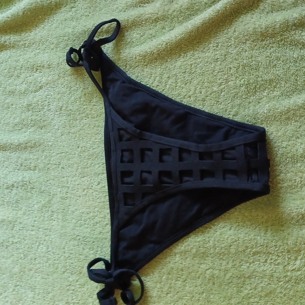 Bikini bottom